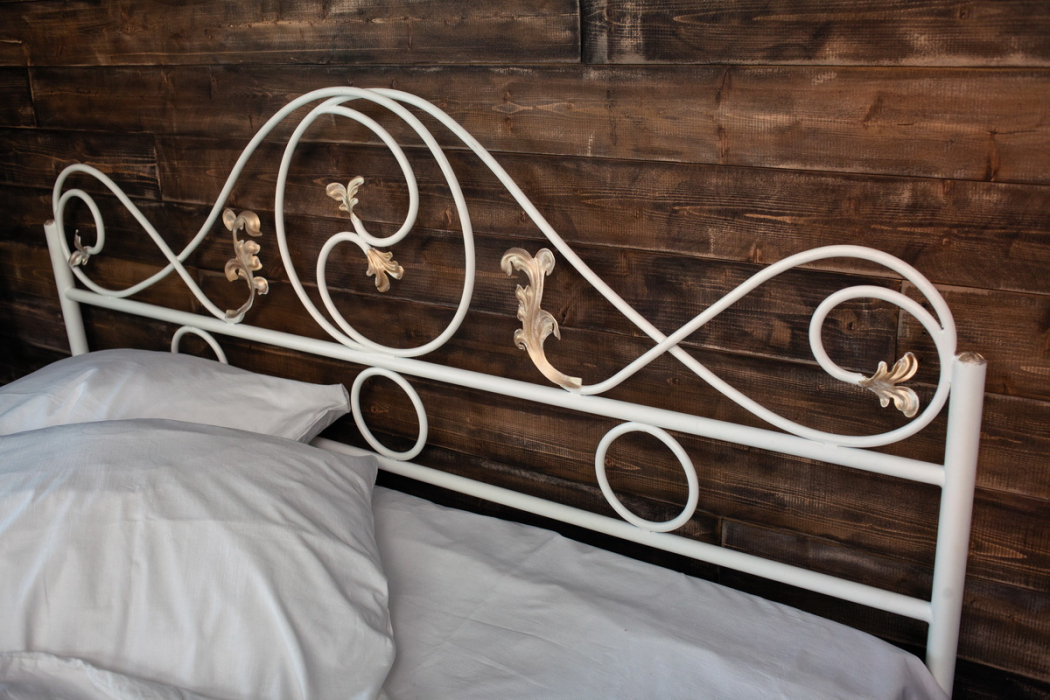 Кованые кровати, Кованая кровать Венеция 1.6 с одной спинкой