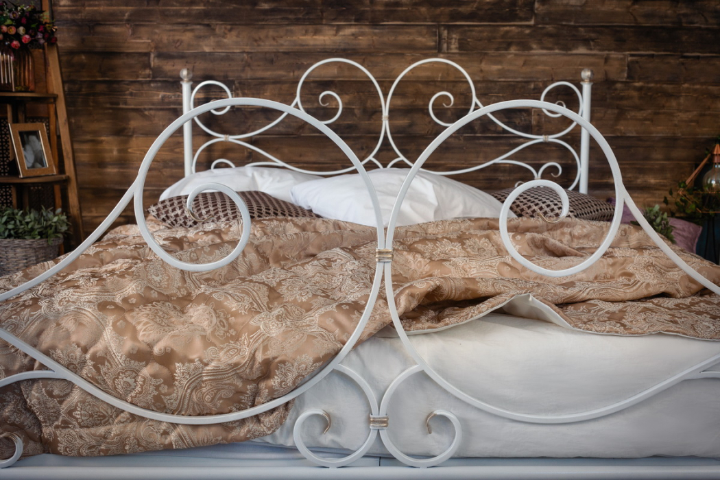 Кованые кровати, Кованая кровать Верона 1.8 с двумя спинками