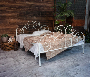 Кованая кровать Афина 1.4 с двумя спинками